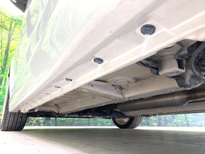 2012 Suzuki Swift Sport CBA-ZC32S (UW-69f1f7ef41762)[20]