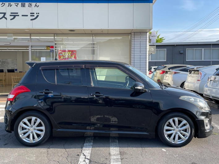 2015 Suzuki Swift DBA-ZC72S (UW-69f1f7ef55380)[14]