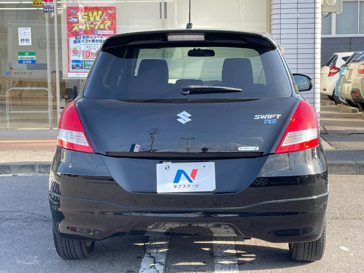 2015 Suzuki Swift DBA-ZC72S (UW-69f1f7ef55380)[16]