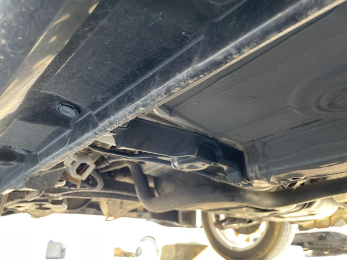 2015 Suzuki Swift DBA-ZC72S (UW-69f1f7ef55380)[21]