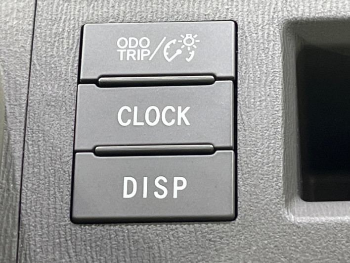 2009 Toyota Noah DBA-ZRR70G (UW-69f1f7f1b1fb0)[16]