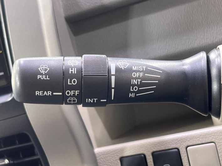 2009 Toyota Noah DBA-ZRR70G (UW-69f1f7f1b1fb0)[19]