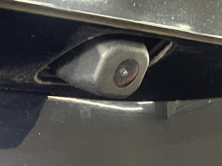 2013 Toyota Voxy DBA-ZRR70G (UW-69f1f7f1d3f47)[8]