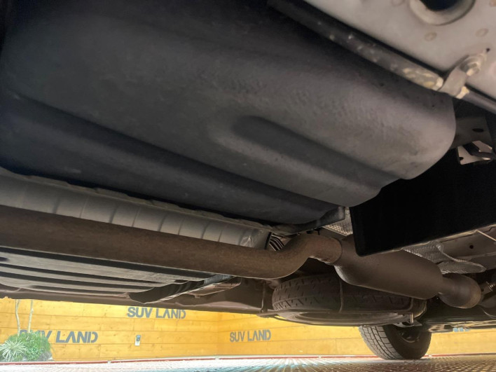 2013 Toyota Voxy DBA-ZRR70G (UW-69f1f7f1d3f47)[11]