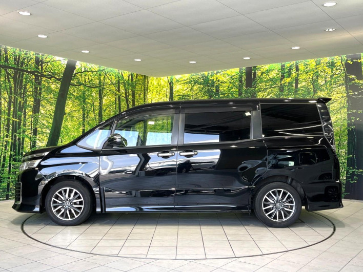 2015 Toyota Voxy DBA-ZRR80W (UW-69f1f7f20ec4d)[6]