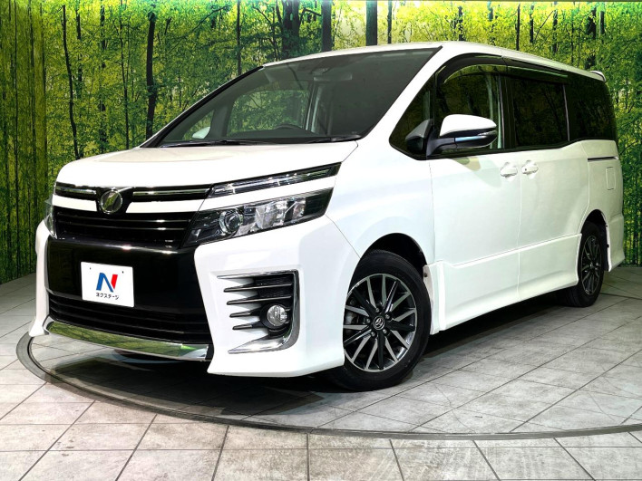 2017 Toyota Voxy DBA-ZRR80W (UW-69f1f7f251c2c)[0]
