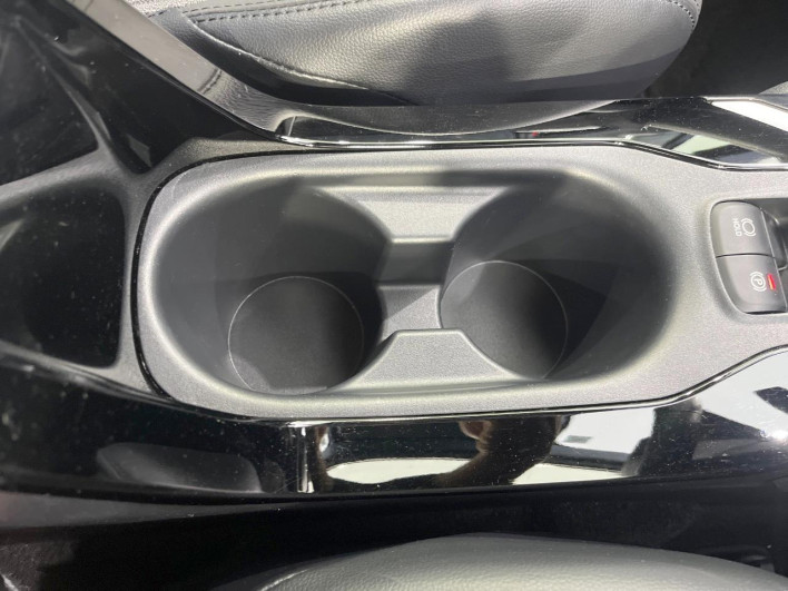 2023 Toyota Corolla Cross 6AA-ZVG11 (UW-69f1f7f837015)[7]