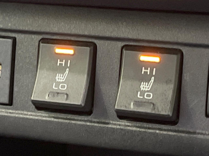 2023 Toyota Corolla Cross 6AA-ZVG11 (UW-69f1f7f837015)[10]
