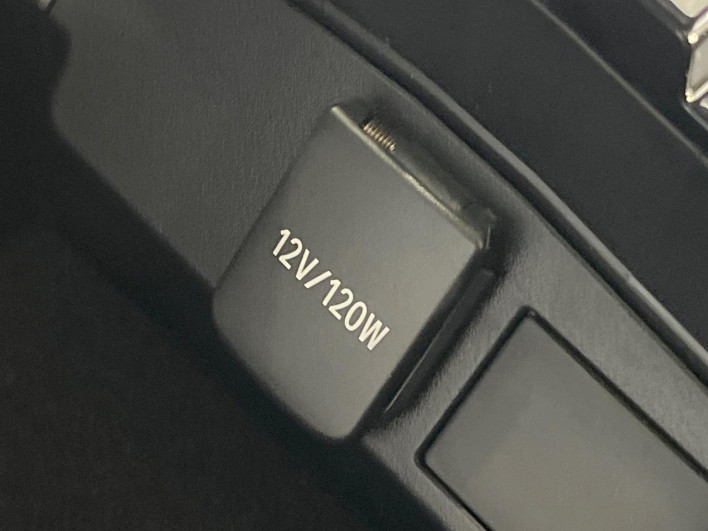 2023 Toyota Corolla Cross 6AA-ZVG11 (UW-69f1f7f837015)[9]