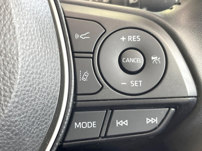 2023 Toyota Corolla Cross 6AA-ZVG11 (UW-69f1f7f85f3be)[20]