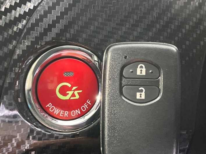 2015 Toyota Prius DAA-ZVW30 (UW-69f1f7fc53b9f)[29]