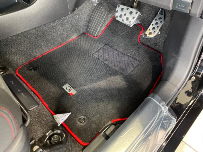 2015 Toyota Prius DAA-ZVW30 (UW-69f1f7fc53b9f)[26]