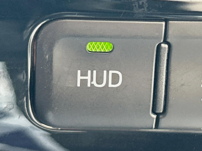 2016 Toyota Prius DAA-ZVW51 (UW-69f1f7fe81ec0)[25]