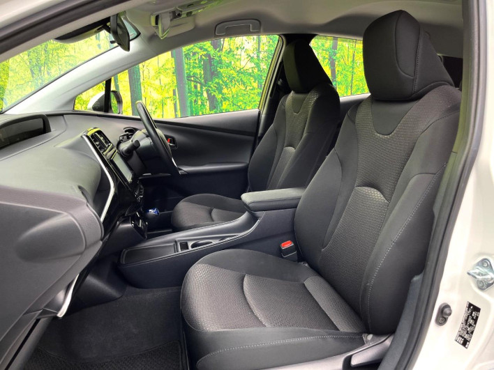 2021 Toyota Prius 6AA-ZVW51 (UW-69f1f7fec72d4)[19]