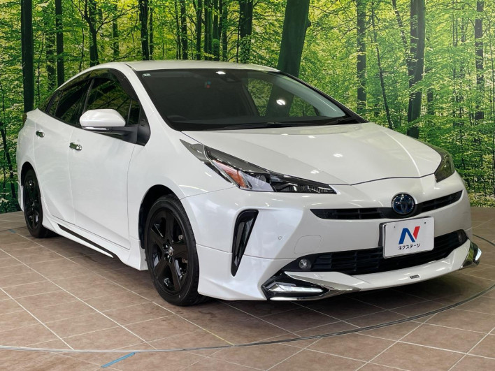 2022 Toyota Prius 6AA-ZVW51 (UW-69f1f800284a9)[18]