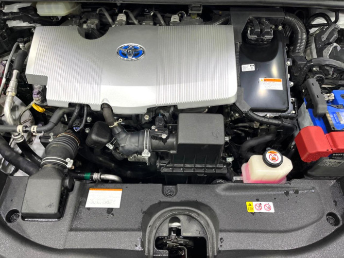 2021 Toyota Prius 6AA-ZVW55 (UW-69f1f800e446e)[17]