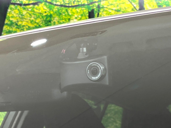 2021 Toyota Prius 6AA-ZVW55 (UW-69f1f800e446e)[4]