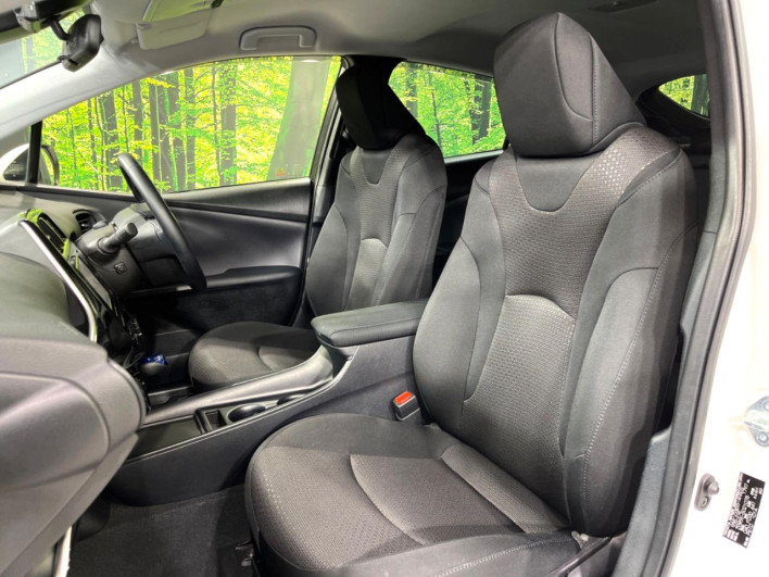 2021 Toyota Prius 6AA-ZVW55 (UW-69f1f800e446e)[19]