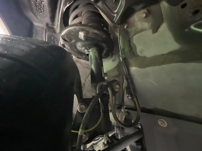 2020 Toyota Voxy DAA-ZWR80W (UW-69f1f80719e24)[7]