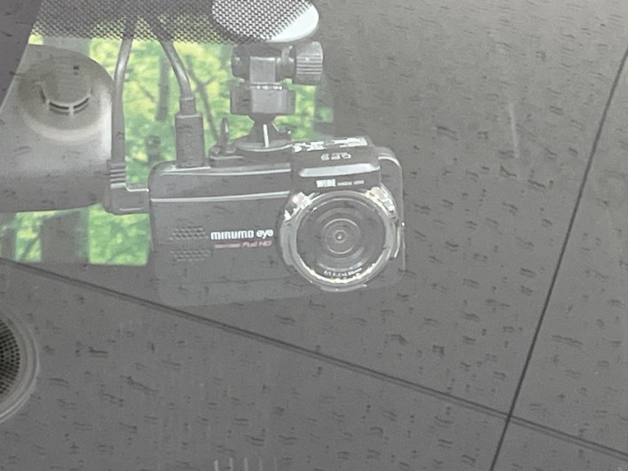 2020 Toyota Voxy DAA-ZWR80W (UW-69f1f80719e24)[14]