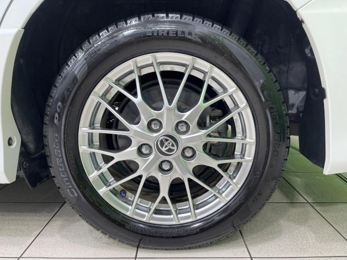 2020 Toyota Voxy DAA-ZWR80W (UW-69f1f80719e24)[5]