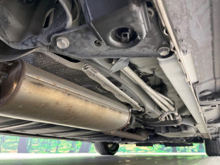 2020 Toyota Voxy DAA-ZWR80W (UW-69f1f80719e24)[18]