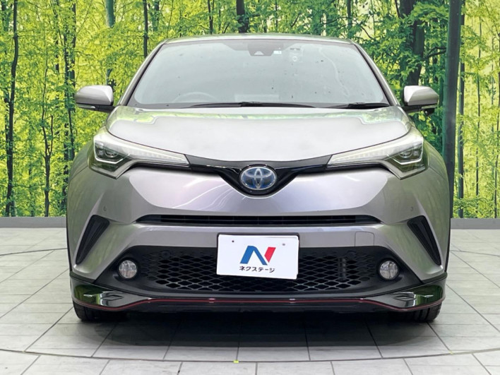 2017 Toyota C-HR DAA-ZYX10 (UW-69f1f80d3f485)[15]
