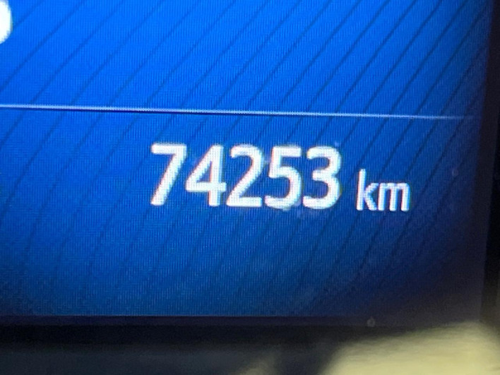 2018 Toyota C-HR DAA-ZYX10 (UW-69f1f80da138a)[2]