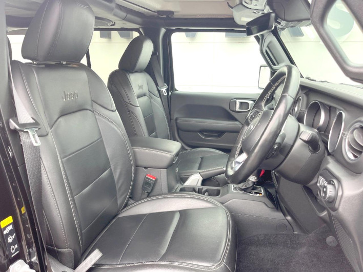 2021 Chrysler Jeep Wrangler Unlimited 3BA-JL20L (UW-69f2a3d83e1fe)[24]