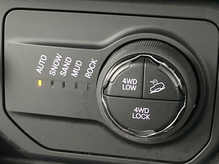 2021 Chrysler Jeep Renegade 3BA-BV13PM (UW-69f2a3da73b2c)[11]