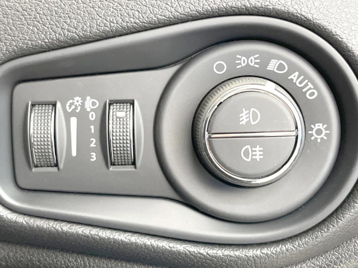 2021 Chrysler Jeep Renegade 3BA-BV13PM (UW-69f2a3da73b2c)[22]