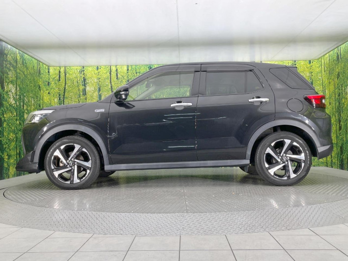 2022 Daihatsu Rocky 5AA-A202S (UW-69f2a3e3cc97e)[17]