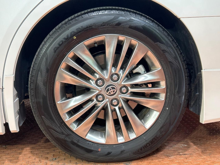 2025 Toyota Alphard Hybrid 6AA-AAHH40W (UW-69f2a3e8f365b)[8]