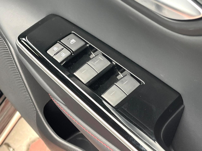 2020 Toyota Crown Hybrid 6AA-AZSH20 (UW-69f2a40746e09)[28]