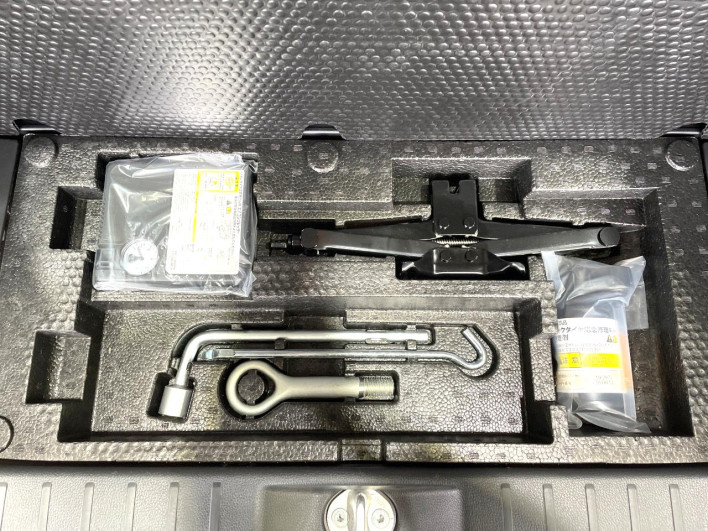 2017 Mitsubishi eK Space Custom DBA-B11A (UW-69f2a40cb1f8d)[20]