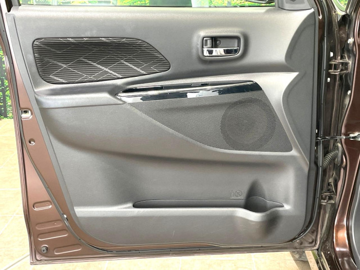 2017 Mitsubishi eK Space Custom DBA-B11A (UW-69f2a40cb1f8d)[24]