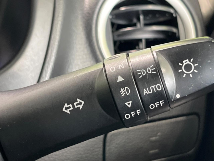 2013 Mitsubishi ek Custom DBA-B11W (UW-69f2a40d17962)[14]