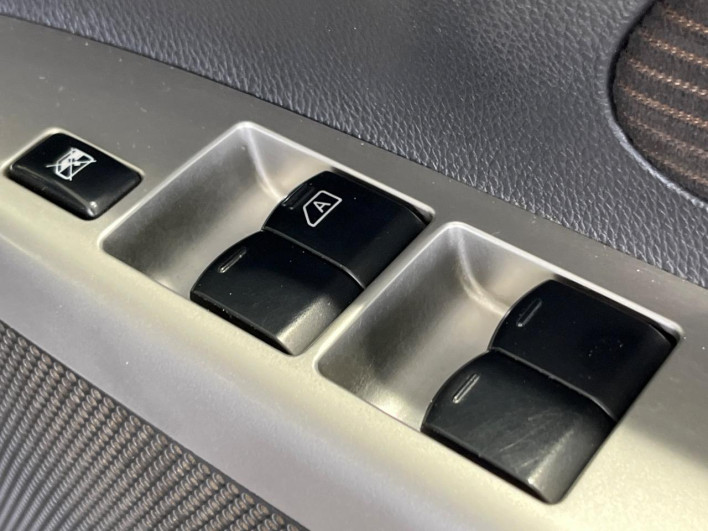 2013 Mitsubishi ek Custom DBA-B11W (UW-69f2a40d17962)[19]