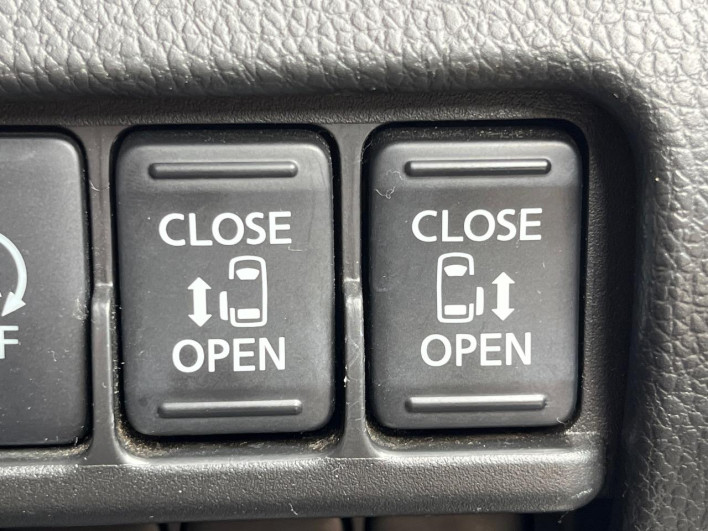 2016 Nissan DAYZ ROOX DBA-B21A (UW-69f2a40f75b03)[5]