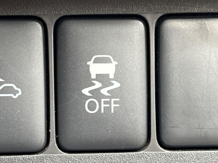 2016 Nissan DAYZ ROOX DBA-B21A (UW-69f2a40f75b03)[8]