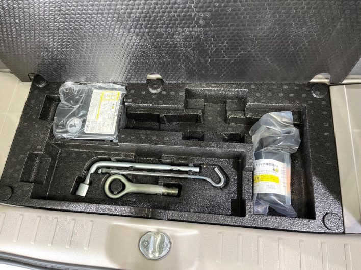 2017 Nissan DAYZ ROOX DBA-B21A (UW-69f2a40f87c01)[6]