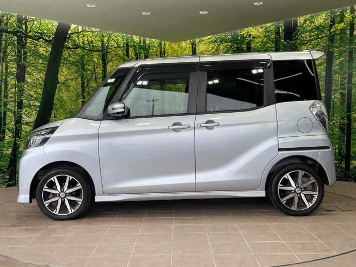 2017 Nissan DAYZ ROOX DBA-B21A (UW-69f2a410677d3)[20]