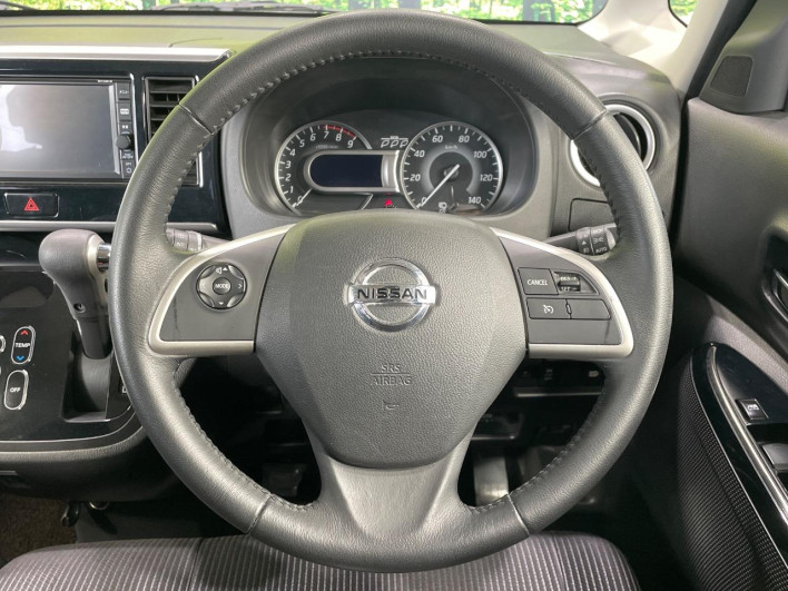 2017 Nissan DAYZ ROOX DBA-B21A (UW-69f2a410677d3)[29]