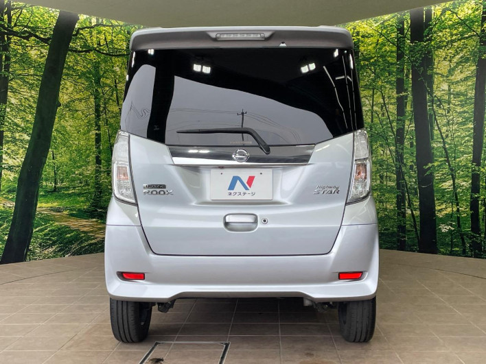 2017 Nissan DAYZ ROOX DBA-B21A (UW-69f2a410677d3)[18]