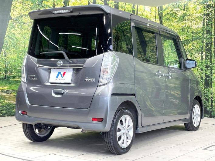 2017 Nissan DAYZ ROOX DBA-B21A (UW-69f2a4112fa05)[19]