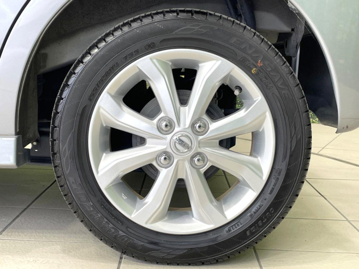 2017 Nissan DAYZ ROOX DBA-B21A (UW-69f2a4112fa05)[12]