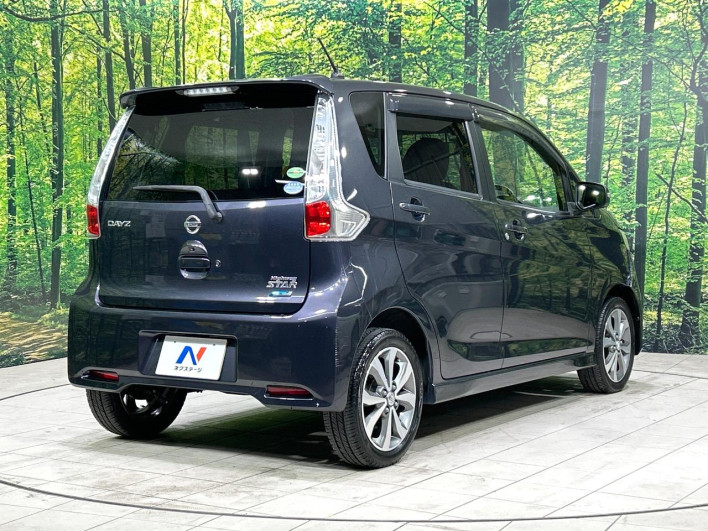 2013 Nissan Days DBA-B21W (UW-69f2a41219a60)[8]