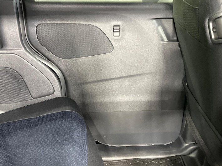 2021 Nissan Roox 5AA-B44A (UW-69f2a419a7528)[24]