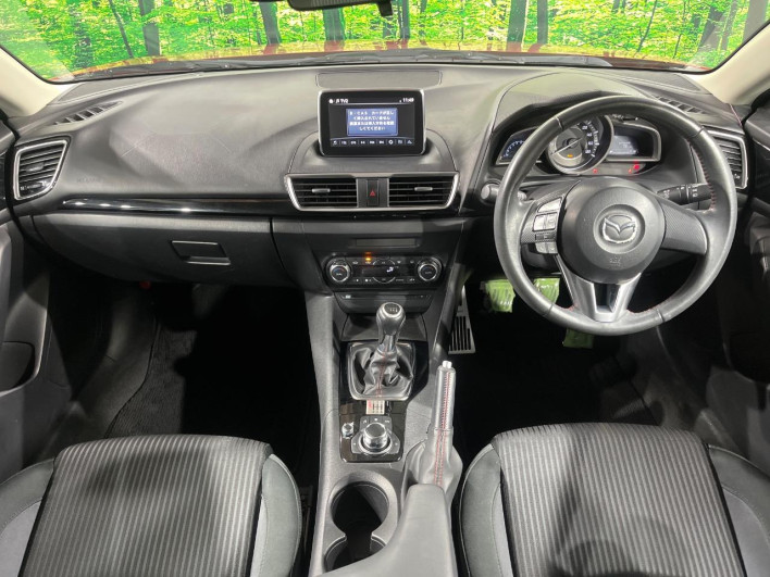 2013 Mazda Axela Sports DBA-BM5FS (UW-69f2a425685b9)[26]