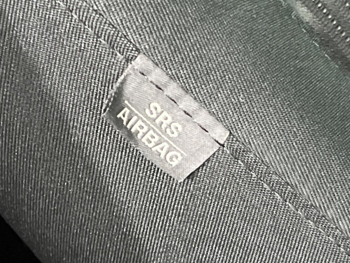 2013 Mazda Axela Sports DBA-BM5FS (UW-69f2a425685b9)[21]